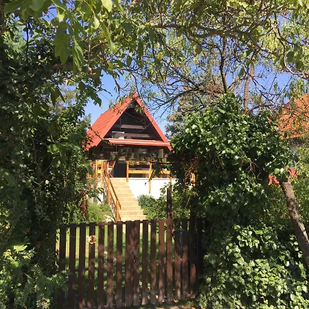 Wooden Premium Jacuzzival Apartman