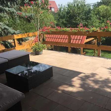 Wooden Premium Jacuzzival Alsóörs