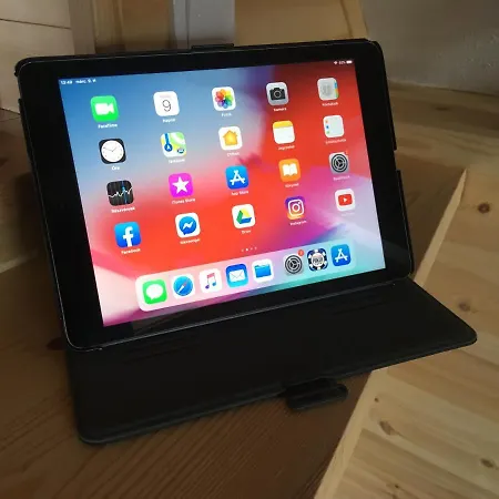 Wooden Premium Jacuzzival Apartman *