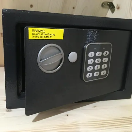 Wooden Premium Jacuzzival Apartament