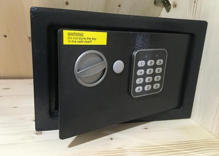 Wooden Premium Jacuzzival Διαμέρισμα